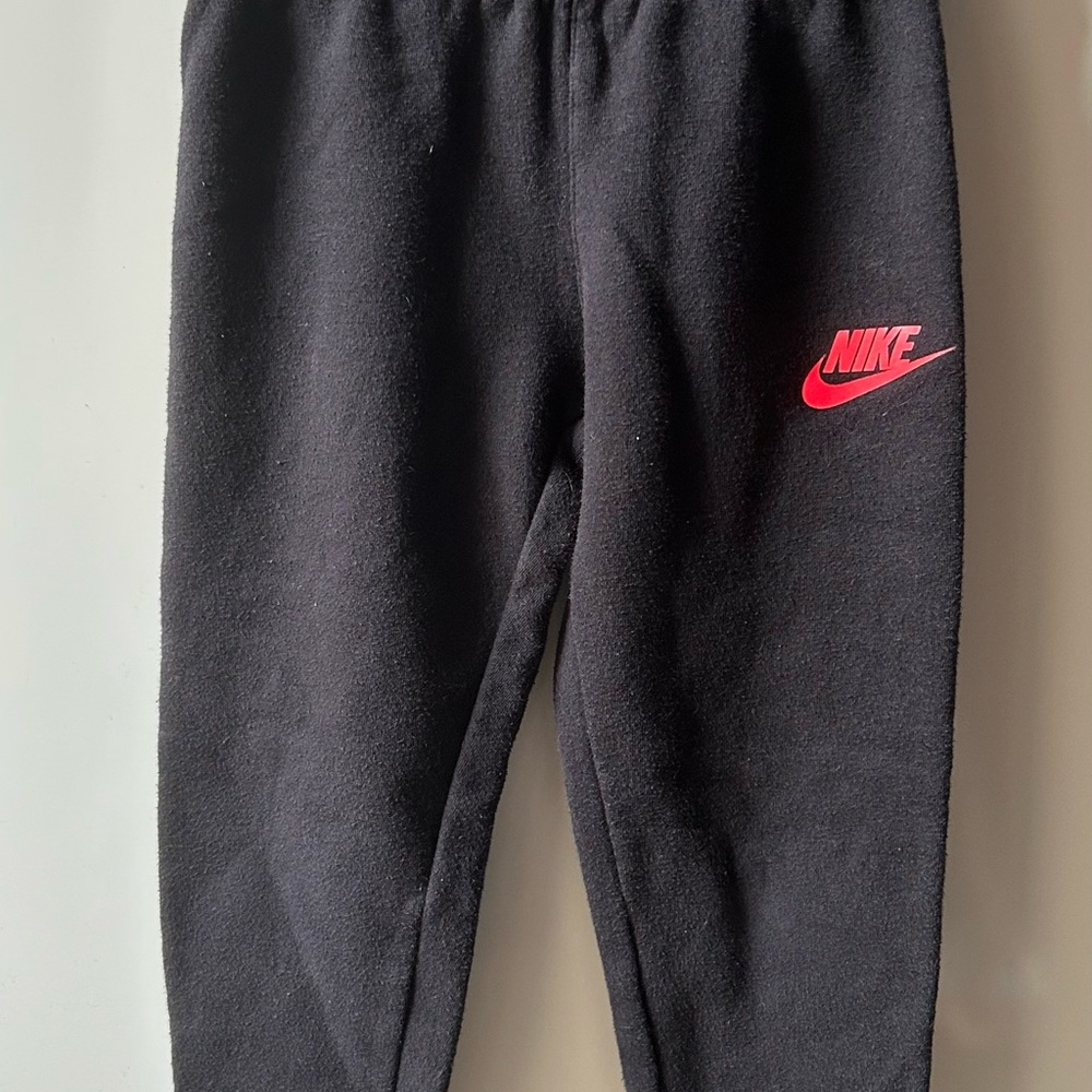 Nike Black and Red Jogger Sweatpants